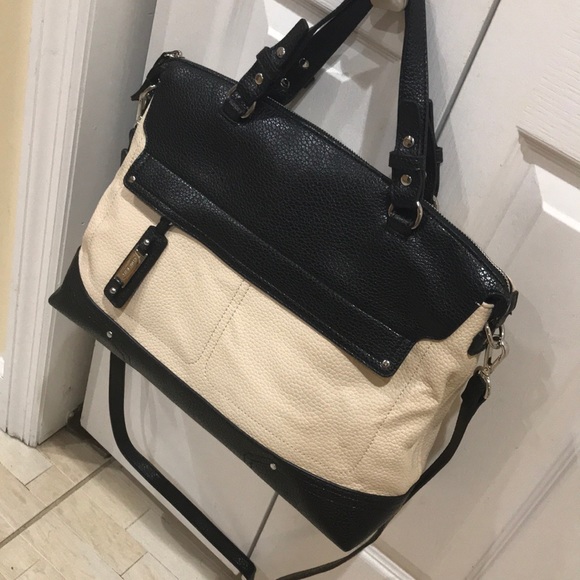Black/Tan Messenger Bag - Picture 2 of 6
